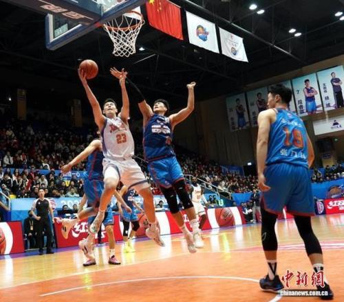 湖人主场观,众齐呼,狄龙表现糟,90vs足球比分,90vs比分官网,90vs体育,90vs网页版,90vsapp下载电脑版