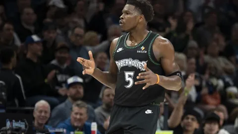 大乐透期号专家推荐：太阳对黄蜂比赛深度质合分析